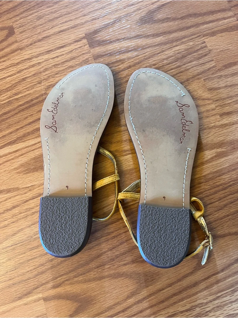 Sam Edelman Yellow Mustard Suede T-Strap Sandals Size 9